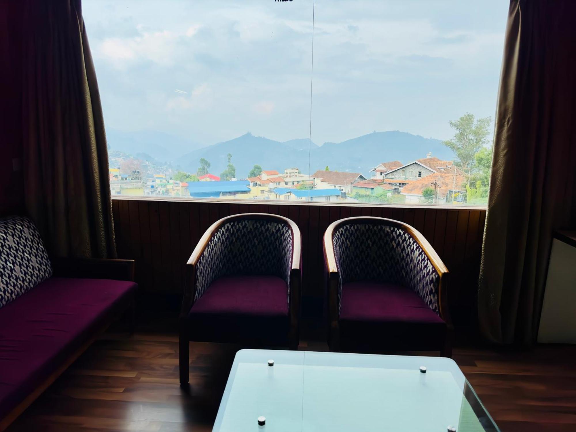 Poppys Pleasant Stay Kodaikanal Exterior photo