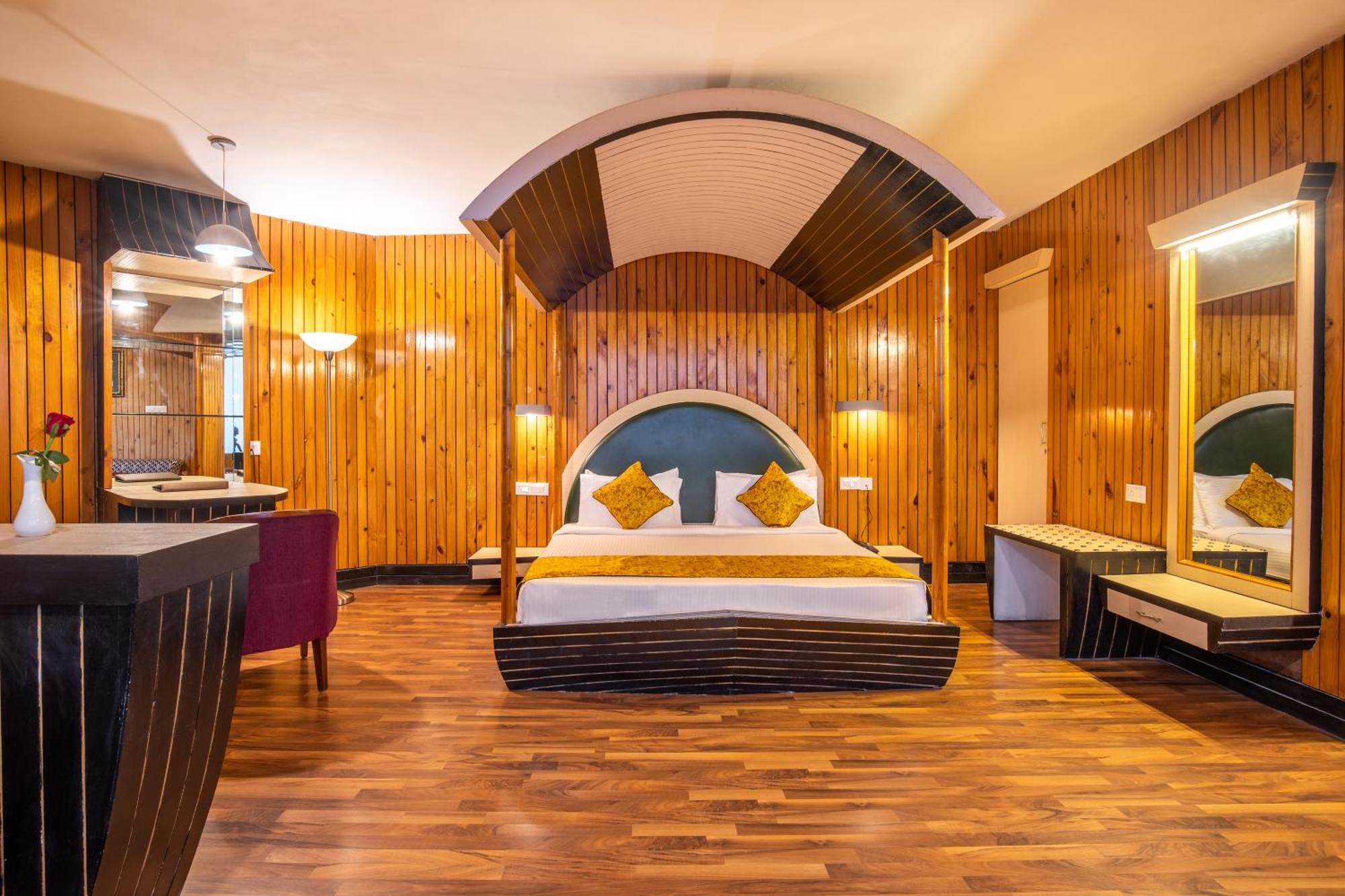 Poppys Pleasant Stay Kodaikanal Exterior photo